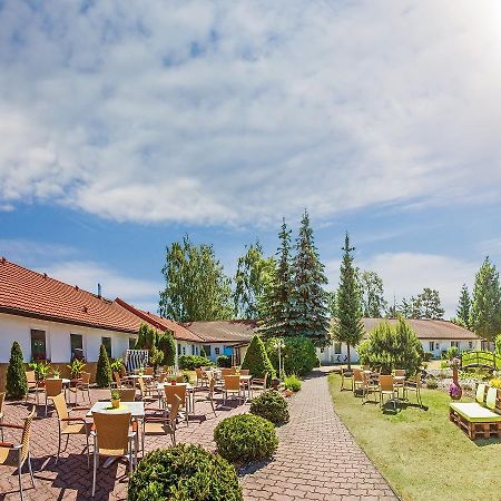 Hotel Pommerscher Hof Zinnowitz Eksteriør bilde