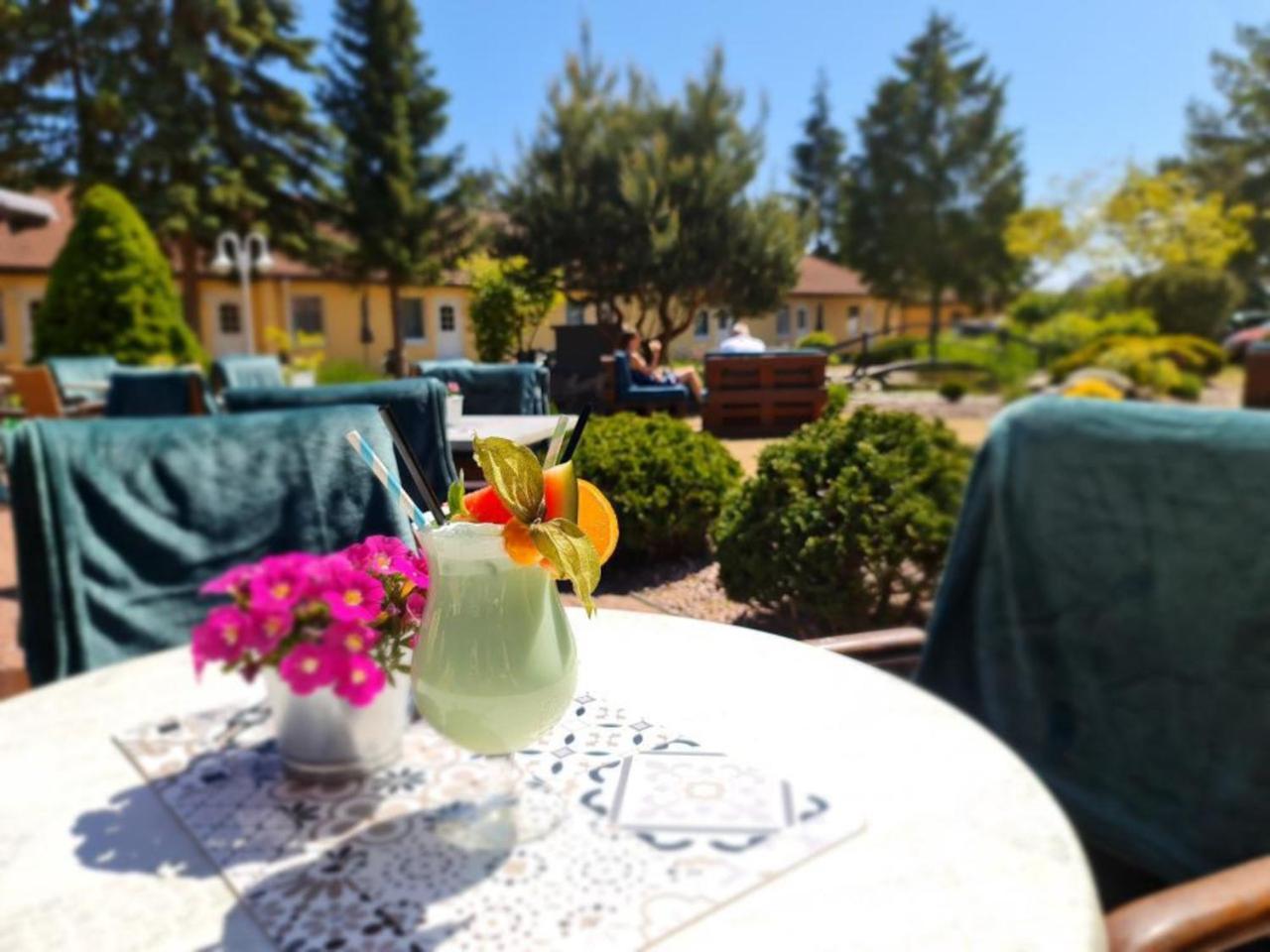 Hotel Pommerscher Hof Zinnowitz Eksteriør bilde