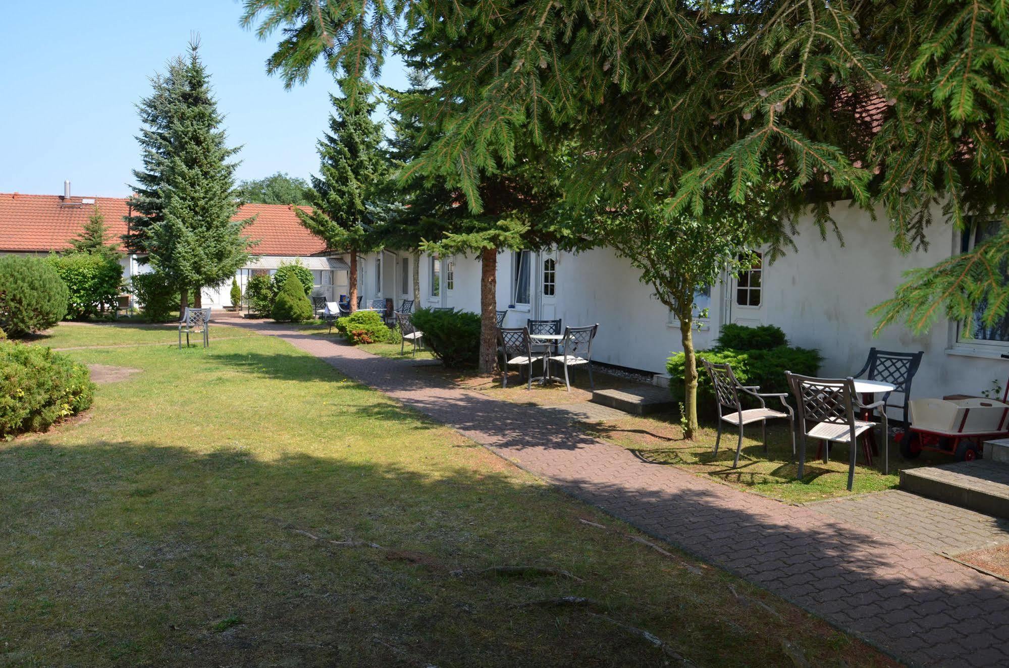Hotel Pommerscher Hof Zinnowitz Eksteriør bilde